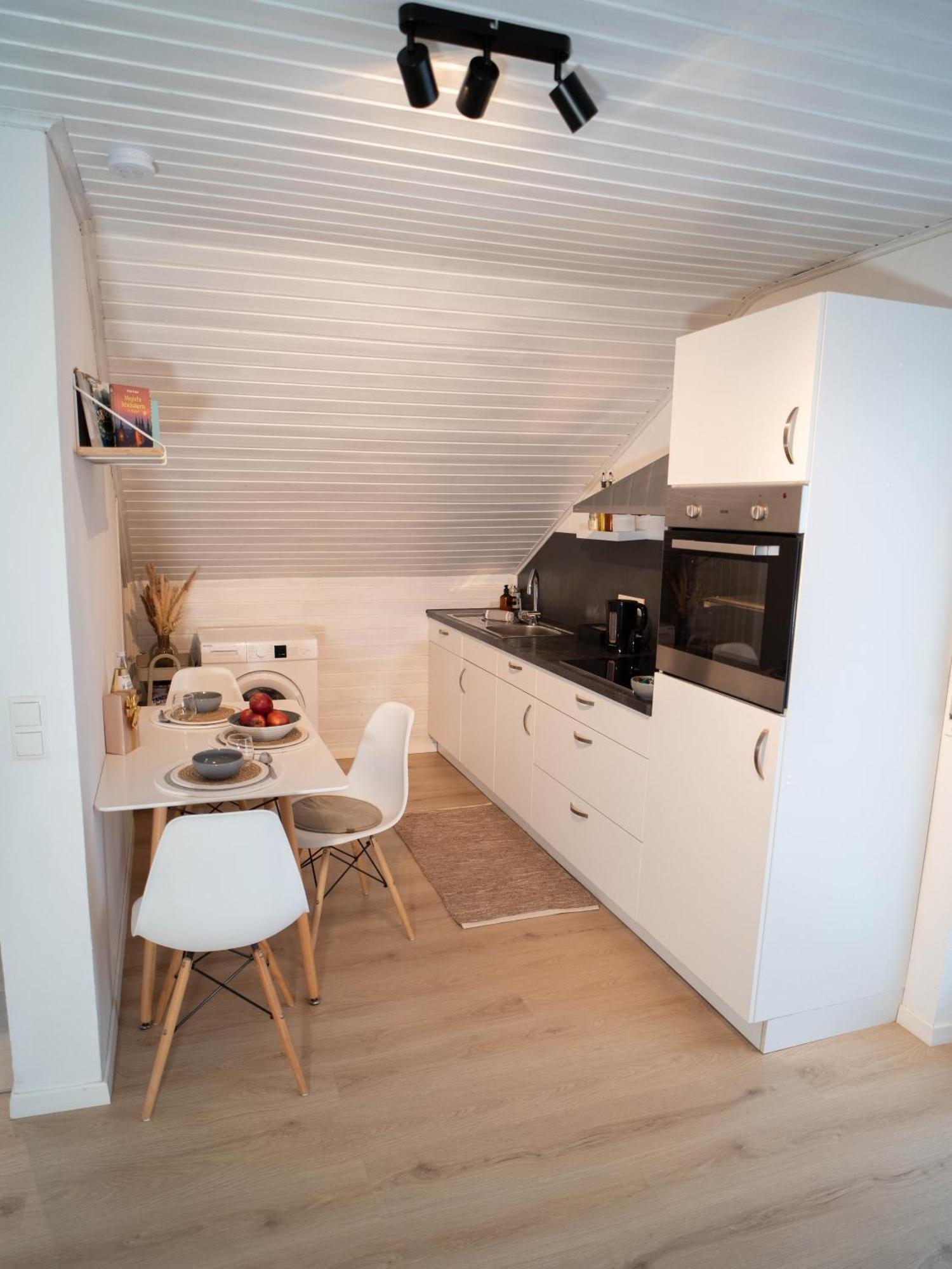 Charmantes Apartment Mit Balkon Mindelheim Exterior foto